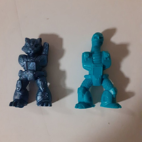 Teratomachoi Hasbro figures used, set of two