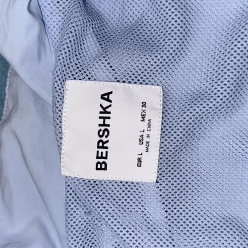 Bershka jacket like new, size L, white and turquoise