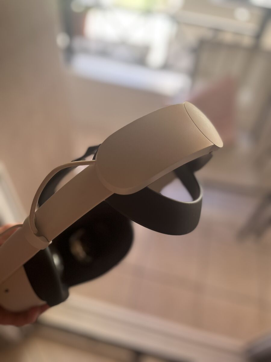 Oculus Quest 2 with Elite Strap like… - € 180,00 - Vendora.cy