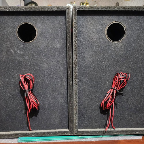 Philips two-way speakers with bass reflex, 100 watt, 6 ohm