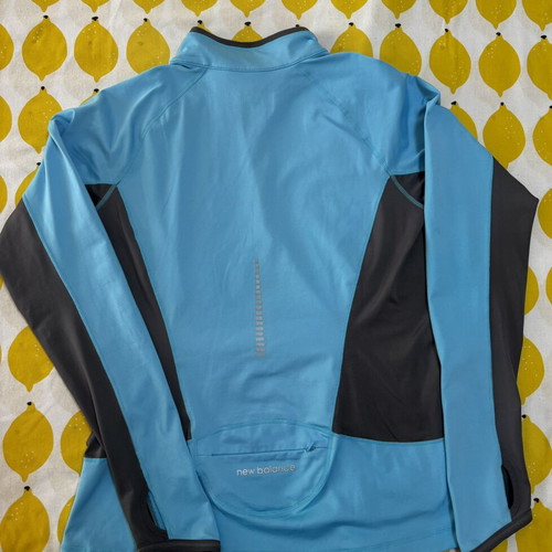 New Balance women's sports shirt size M like new, blue