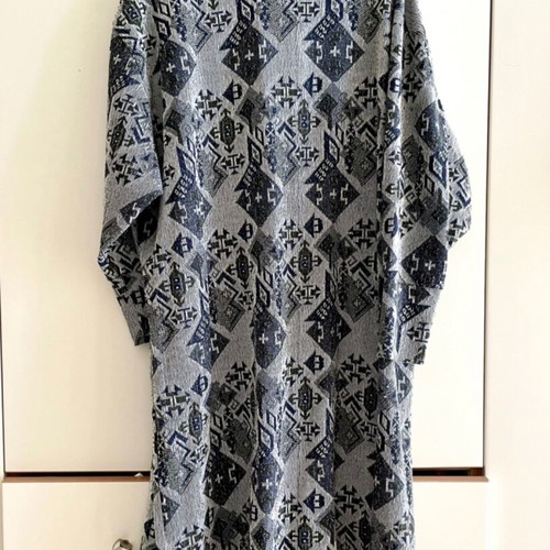 Kimono overcoat like new one size with embossed knit and boho pattern