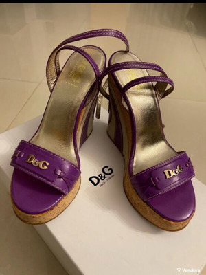 Dolce & Gabbana platform sandals like new, size 37, purple