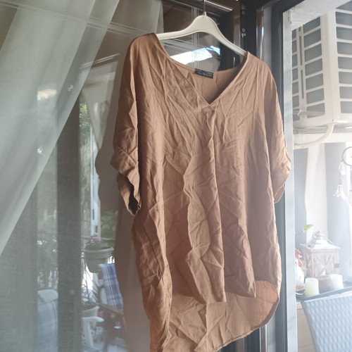 Summer blouse New Collection NoL like new, airy, brown