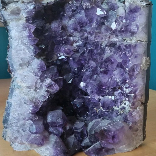 Amethyst like new, strong protective stone 2800 g