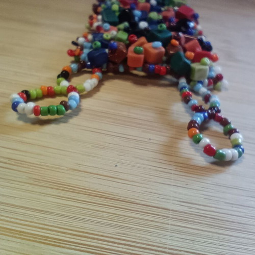 Wide bracelet with multicolored beads