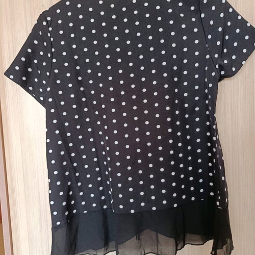 Emery Rose blouse size M like new, black with white dots