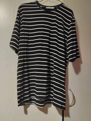 Striped men's short sleeve shirt size L like new black and white