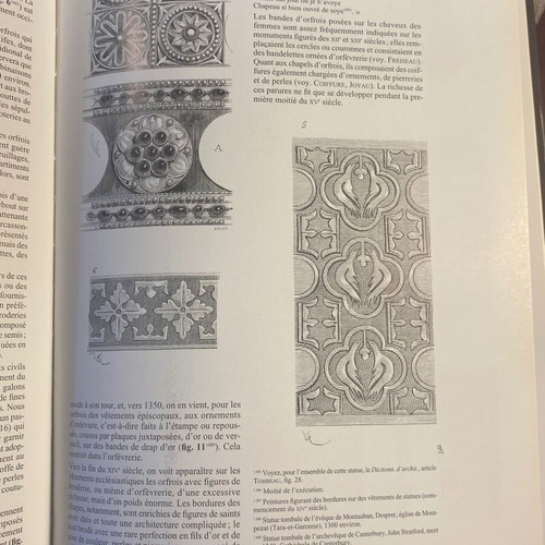Le costume médiéval book like new, French edition
