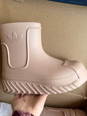 Adidas galotsas new, size 38, pink