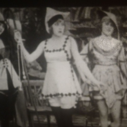 Standard 8mm sound film used 400ft comedy 1943