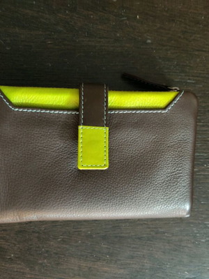 Women's wallet multicolored used in very good condition