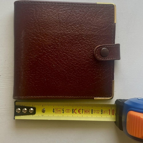 Vintage leather wallet brown with button
