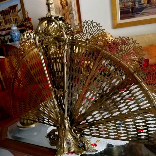 Antique fireplace accessory like new, brass protective fan