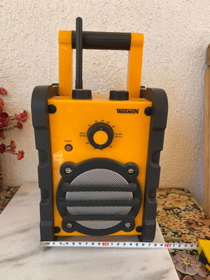 Outdoor camping radio used, splash-proof and impact-resistant