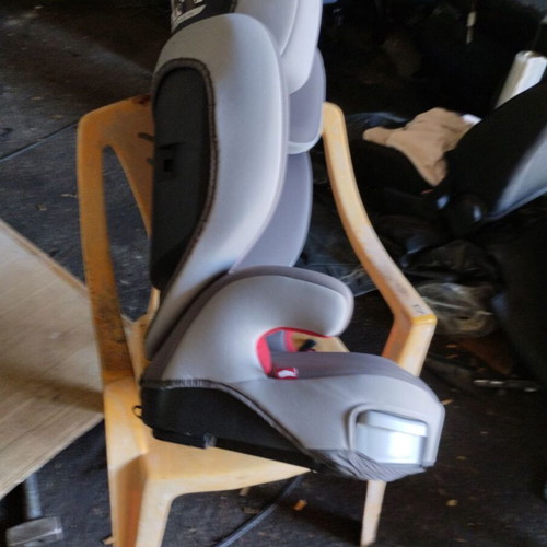 Joie Trillo car seat like new