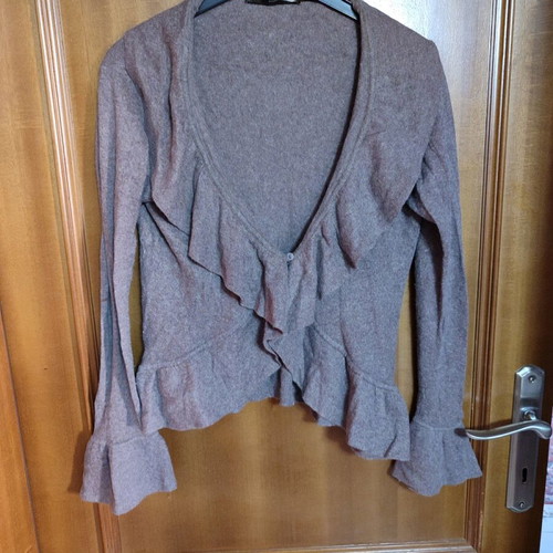 Zara knitted cardigan medium used, light brown with special trim