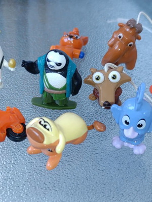 Kinder Surprise collectible figures and toys like new