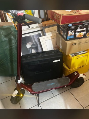 Egoboo A6 PRO ηλεκτρικό πατίνι μεταχειρισμένο με φορτιστή