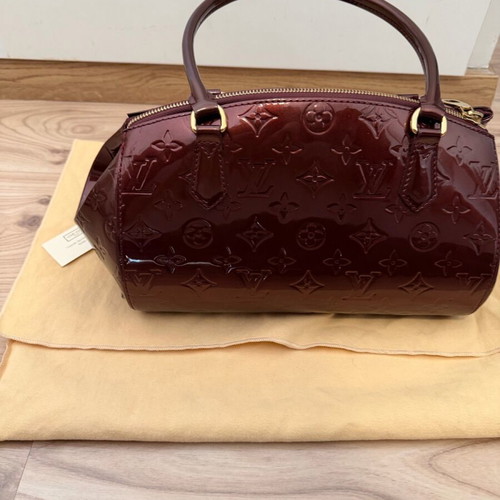 Louis Vuitton Vernis Sherwood Bordeaux handbag like new