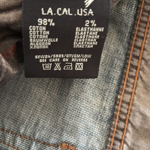 Seven Jeans with rhinestones on back like new, size 40, blue