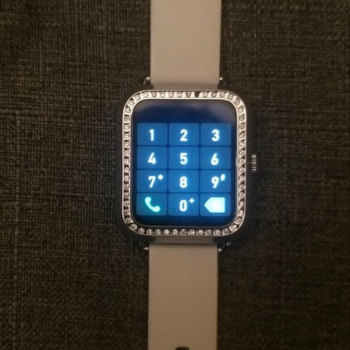 Set of 2 women's smartwatches used with chargers, waterproof and heart rate