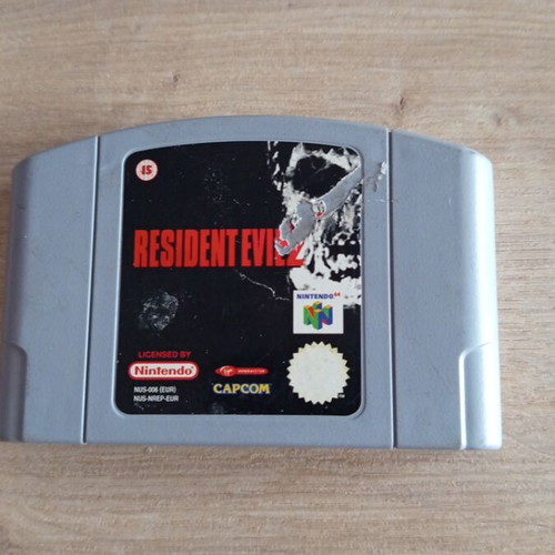 Resident Evil 2 Nintendo 64 cartridge used, label worn