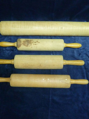 Wooden rolling pins used, set of 4, various sizes