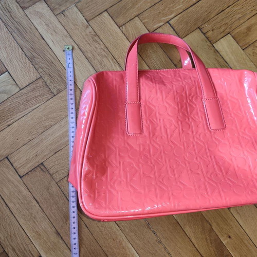 Calvin Klein hand bag used, pink