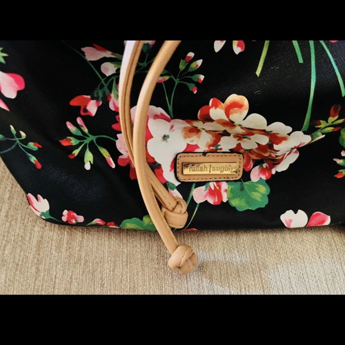 Fullah Sugah floral backpack with beige flap