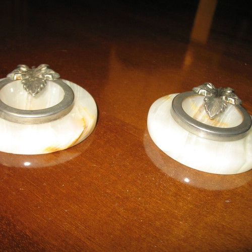 Pair of individual granite ashtrays new