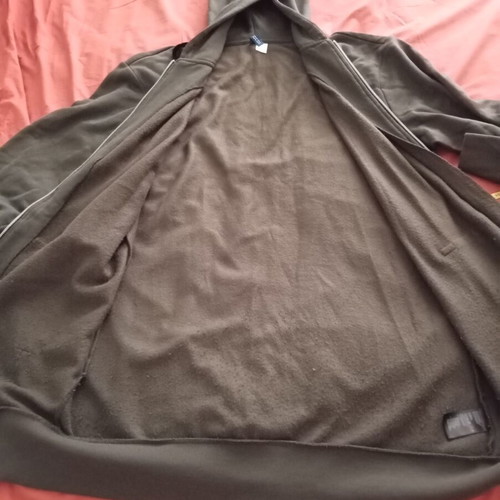 H&M men's cardigan like new, size large