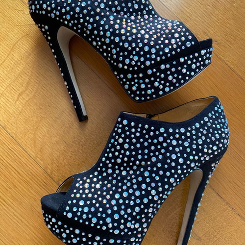 Buffalo London ankle boots with rhinestones like new, size 38, black