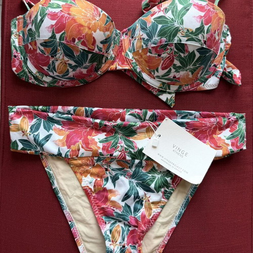 Floral Bikini Vinge Project new, size Medium/Large, colorful