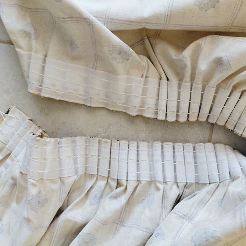 Curtain set with lambriken, like new