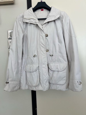 Esprit women's white jacket size M like new with many pockets