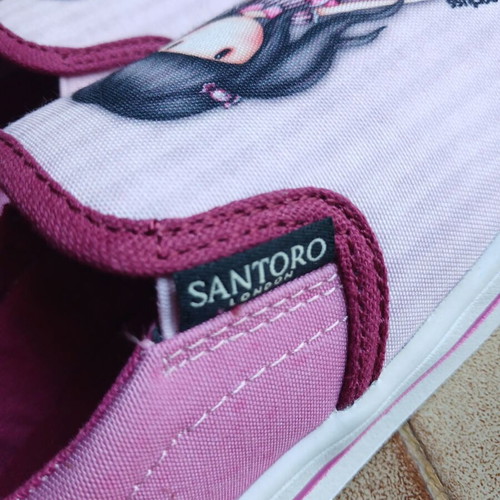 Santoro Gorjuss slip-on kids shoes size 31 new pink white