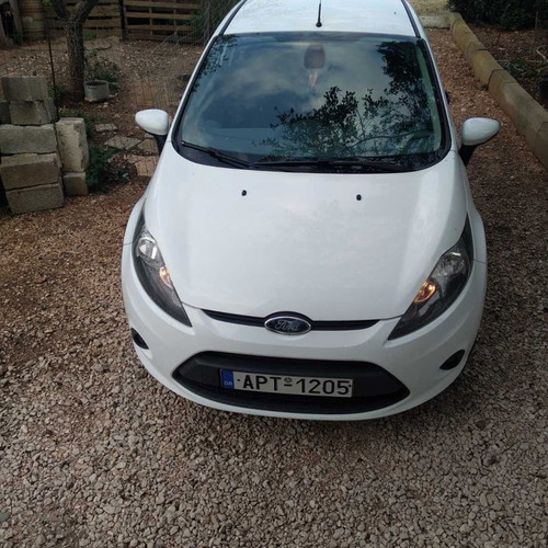 Ford Fiesta 10' used, diesel, coupe, white, 170,000 km