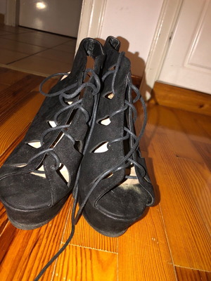 Women's platform shoes used with laces, black, size 38
