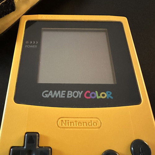 Game Boy Color original yellow with case