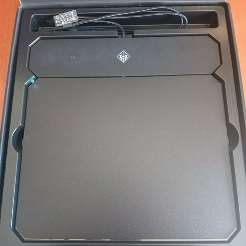HP Omen Mousepad with RGB Lighting and Wireless Charging new