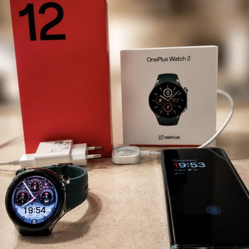 OnePlus 12 16GB 512GB and OnePlus Watch 2 like new