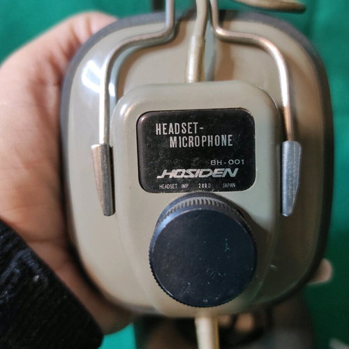 Hosiden headset used, functional