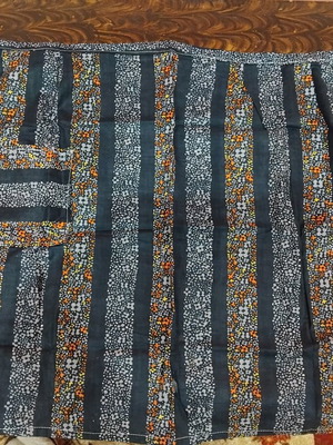 Престилка нова с ивици и флорални мотиви от басма