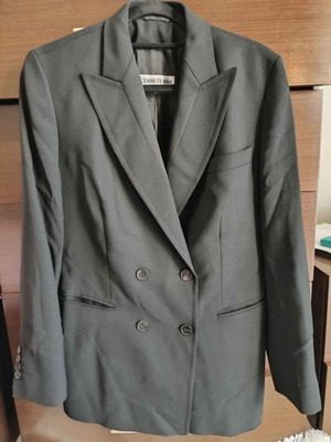 Cerruti 1881 black blazer like new, size M