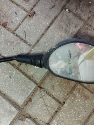 Καθρέπτης μοτοσυκλέτας σαν καινούργιος χωρίς σπάσιμο