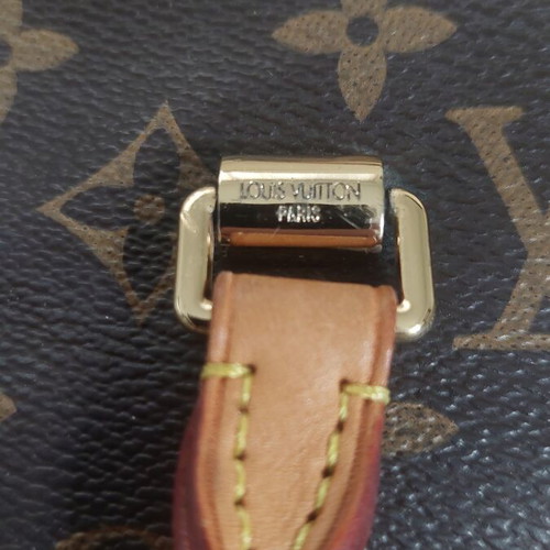 Louis Vuitton Monogram Shoulder Bag like new, brown canvas and leather