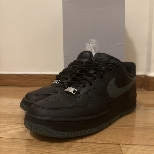 Nike Air Force 1 men's sneakers black size 42.5