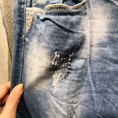 Y2K Glam Distressed Skinny Jean like new, blue with strass