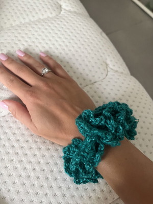 Handmade knitted scrunchie hair accessory